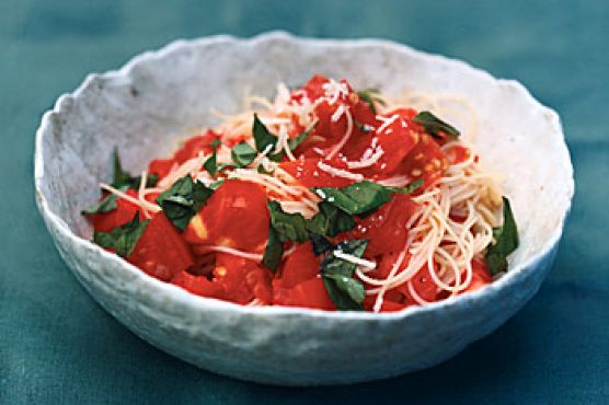 Angel-Hair Pasta with Fresh Tomato Sauce