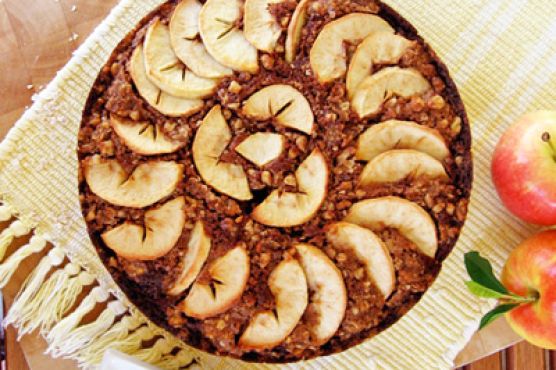 Applesauce Cake