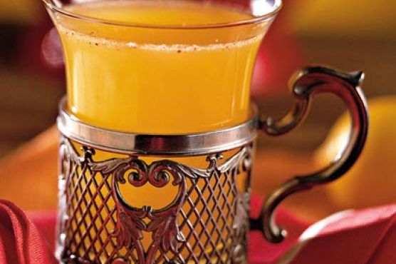 Apricot-Apple Cider Sipper