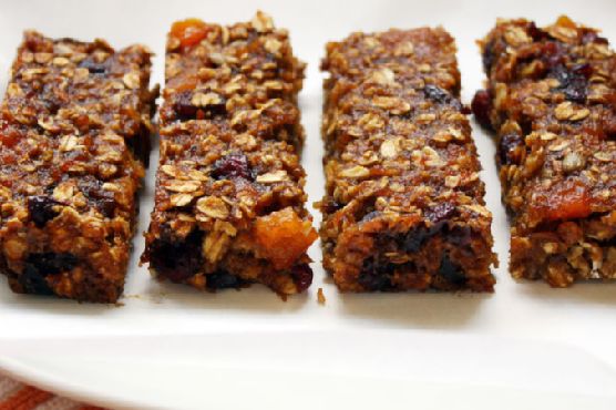 Apricot-Cranberry Granola Bars
