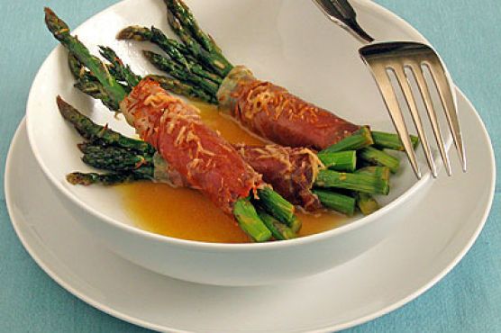 Asparagus in Prosciutto