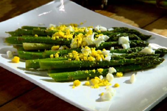 Asparagus with Parmigiano-Reggiano Vinaigrette