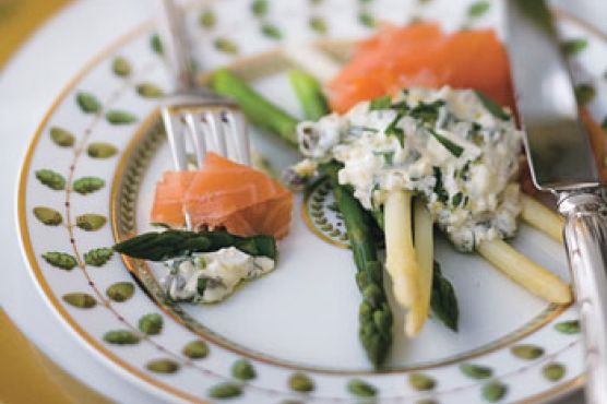 Asparagus with Smoked Salmon and Gribiche Sauce