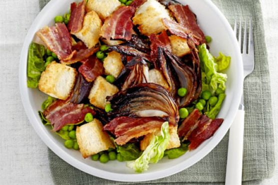 Bacon & roast onion salad