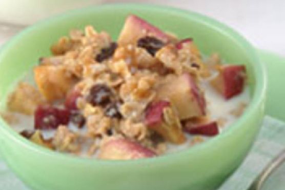 Baked Apple-Maple Oatmeal