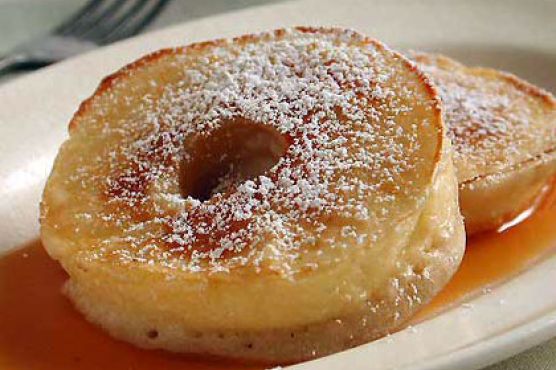 Baked Apple Rings with Caramel Sauce