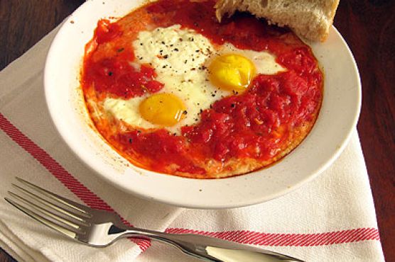 Baked Eggs In Tomato Sauce with Ricotta Cheese