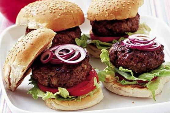 Beef burgers - learn to make