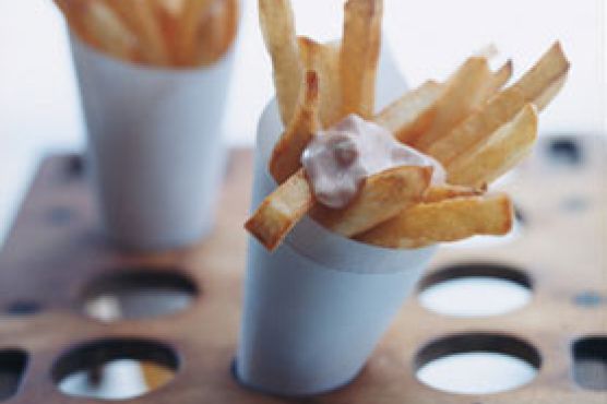 Belgian Fries with Sauce Andalouse