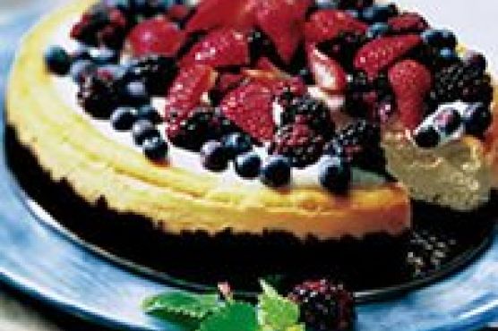 Berry Cheesecake in Chocolate Crust