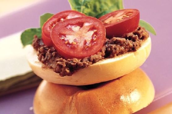 Black Bean Bagel Sandwiches