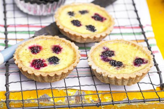 Blackberry custard tarts
