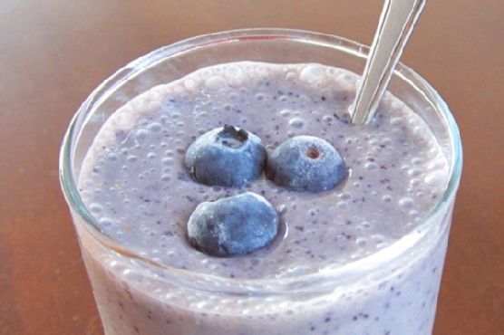 Blueberry and Flaxseed Smoothie