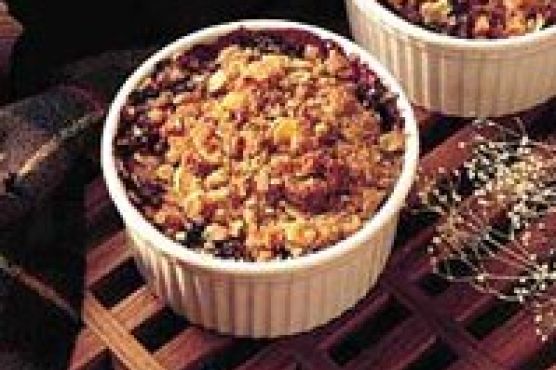 Blueberry-Pear Crisps