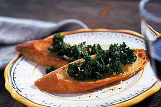 Braised Kale Crostini