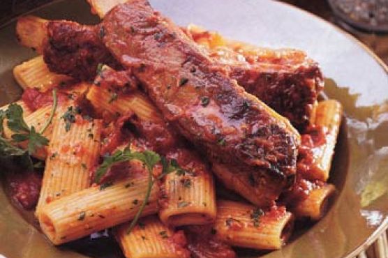 Braised Spareribs with Rigatoni