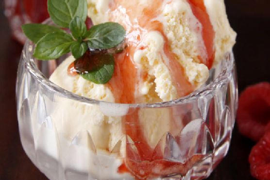 Brandy Berry Caramel Sauce