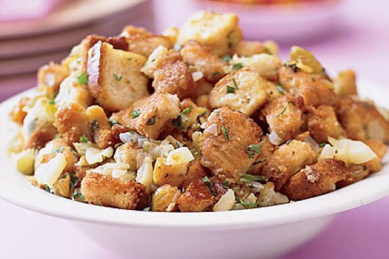 Bread-and-Fruit Stuffing
