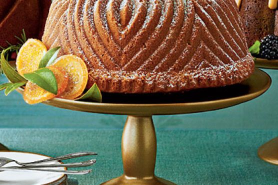 Brown Sugar-Bourbon Bundt