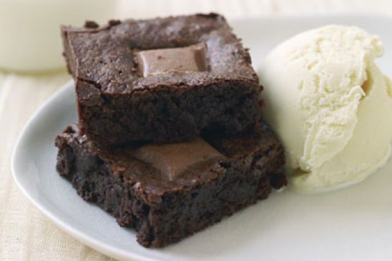 Candy-Bar-Topped Brownies
