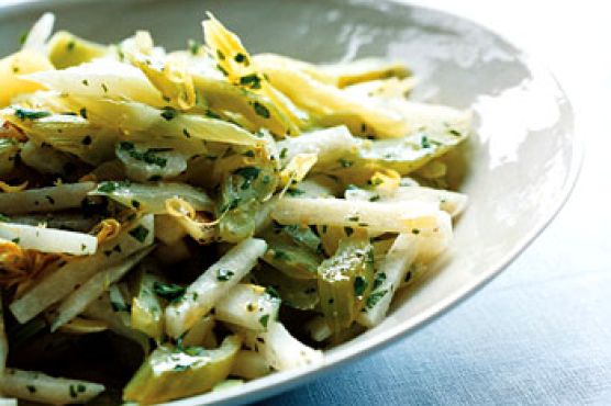 Celery and Jícama Sauté