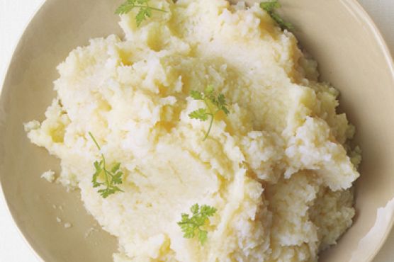 Celery Root, Kohlrabi, and Apple Purée