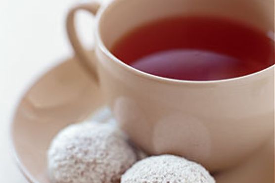Chai-Spiced Almond Cookies