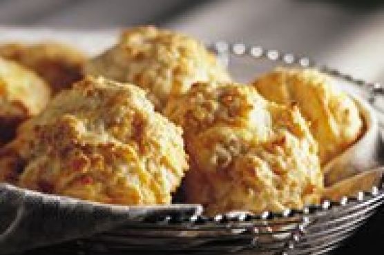 Cheese-Garlic Biscuits