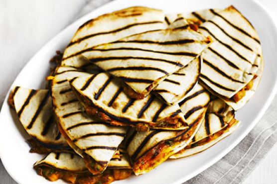 Cheesy bean & chipotle quesadillas