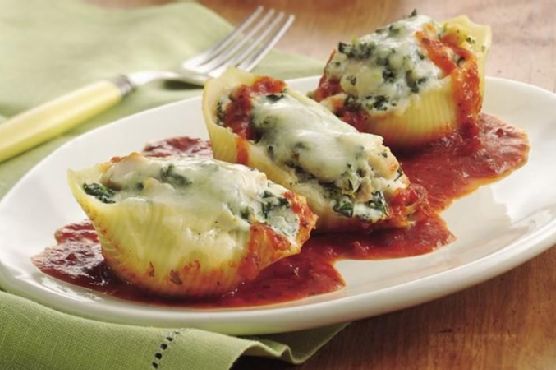 Chicken- and Spinach-Stuffed Shells