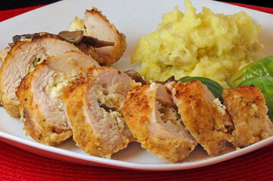Chicken Breasts Stuffed with Goat Cheese and Basil