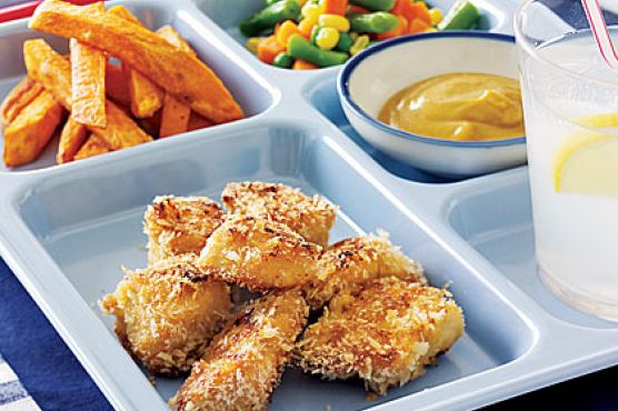 Chicken Nuggets and Sweet Fries