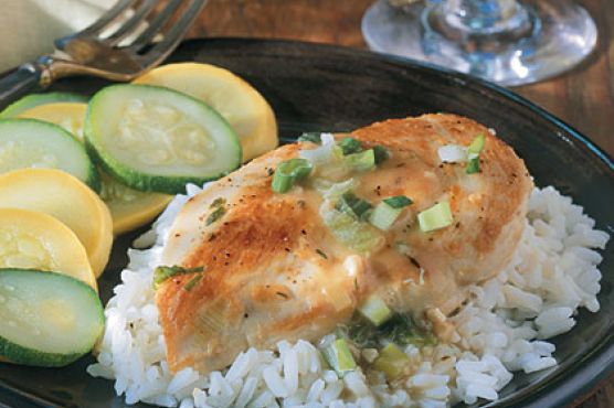 Chicken with Green Onion Sauce
