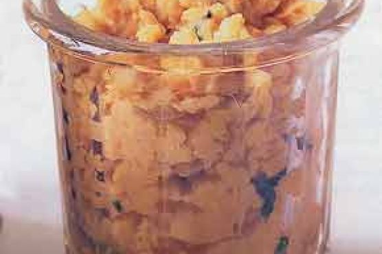 Chickpea, Garlic, and Mint Topping