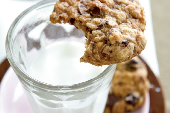 Chocolate-Cherry Heart Smart Cookies