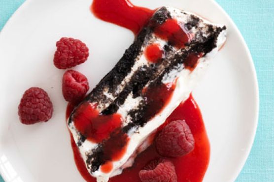 Chocolate Icebox Cake With Raspberry Sauce