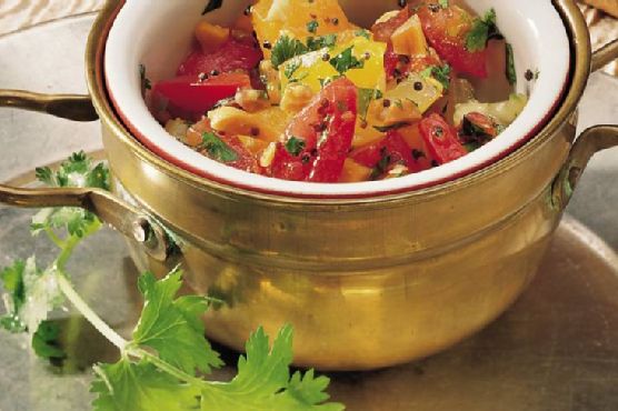 Chopped Tomato Salad (Tamatar Nu Salade)