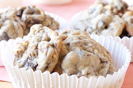 Chunky Hazelnut-Toffee Cookies