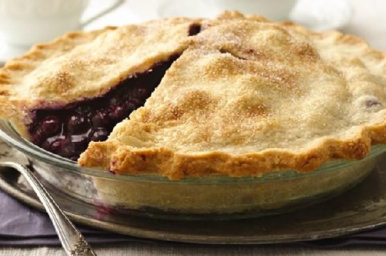 Classic Blueberry Pie