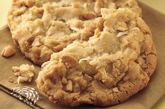 Coconut-Cashew Crunchers