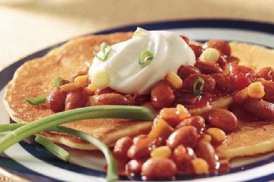Cornmeal Pancakes with Chili Topping