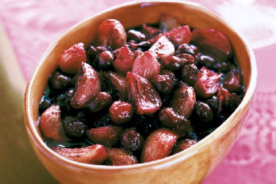 Cranberry Sauce with Roasted Shallots and Port