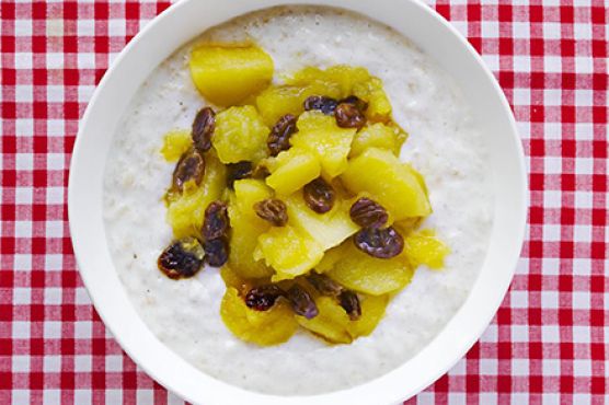 Creamy yogurt porridge