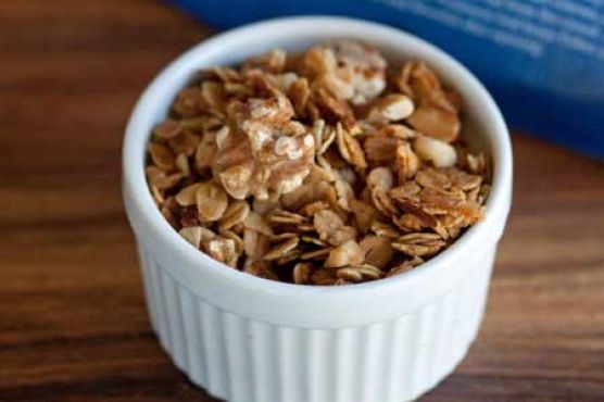 Crunchy Cranberry Granola