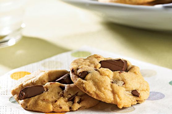 Dark Chocolate Chunk Cookies