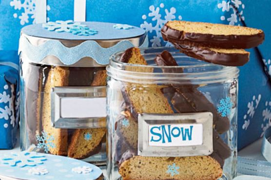 Dark Chocolate-Dipped Anise Biscotti