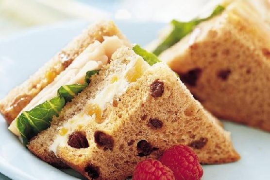 Double-Decker Apricot Turkey "Pic-wiches