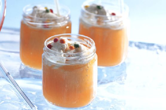 Dreamy Tropical Cream Fizz