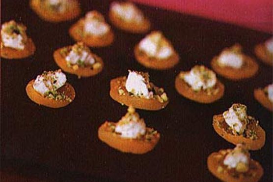 Dried Apricots with Goat Cheese and Pistachios