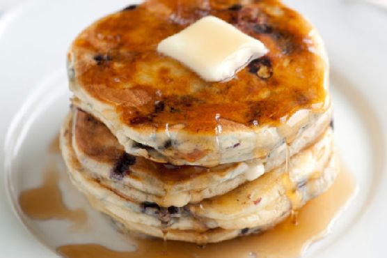Easy Blueberry-White Chocolate Pancakes
